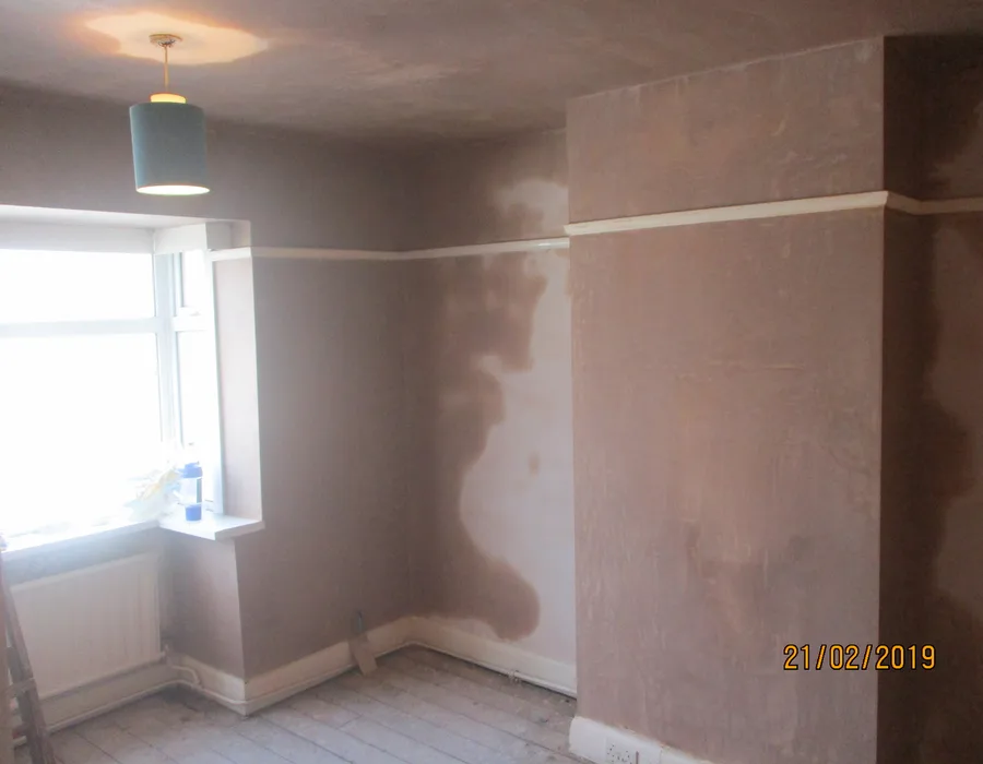 Smooth internal plaster finish
